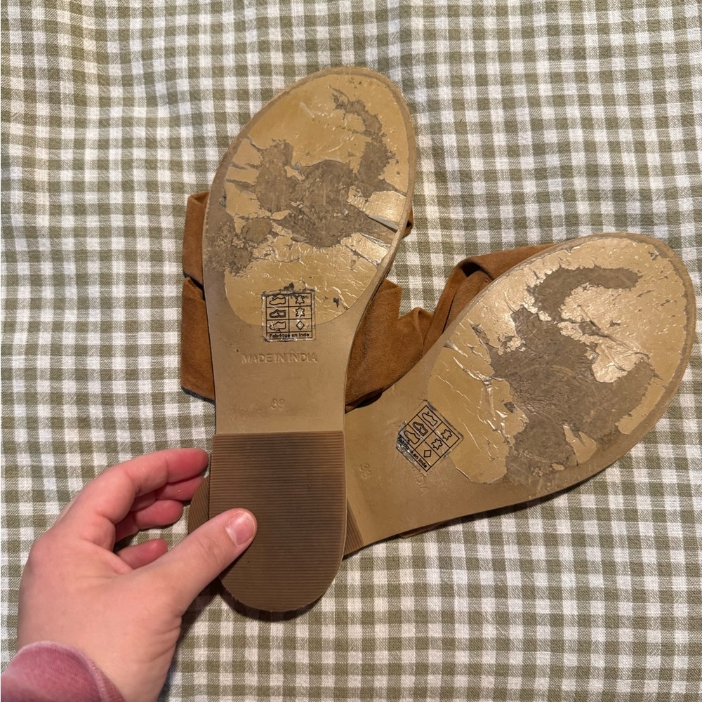 Free People Brown Sandals with Woven Design - Picture 2 of 2